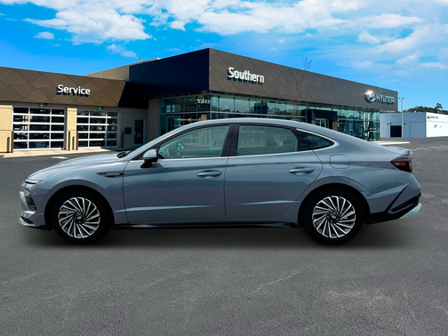 2025 Hyundai SONATA Hybrid SE