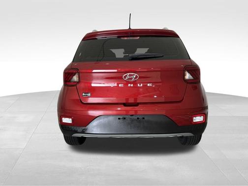 2024 Hyundai VENUE Limited