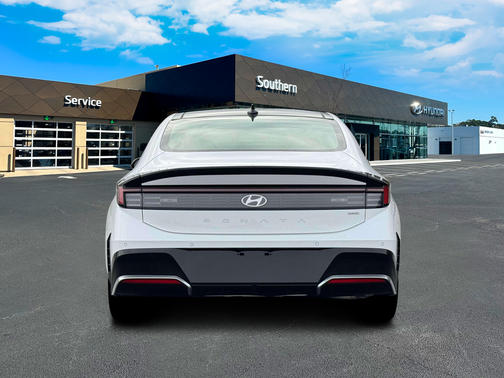 2026 Hyundai SONATA Hybrid Limited