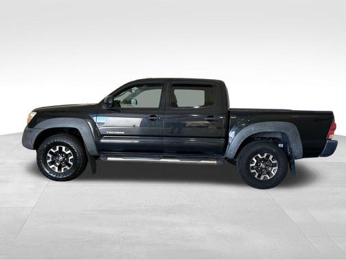 Black 2014 Toyota Tacoma PreRunner