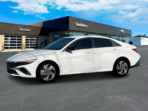 2025 Hyundai ELANTRA Sport