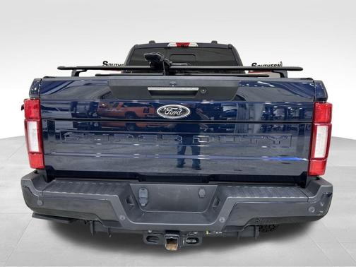 2022 Ford F-350 Lariat