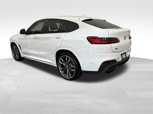 2021 BMW X4 M40i