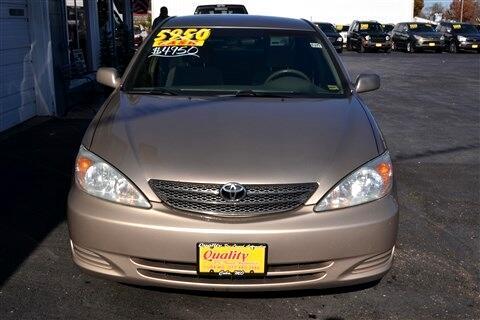 Photo 4 of 15 of 2004 Toyota Camry LE