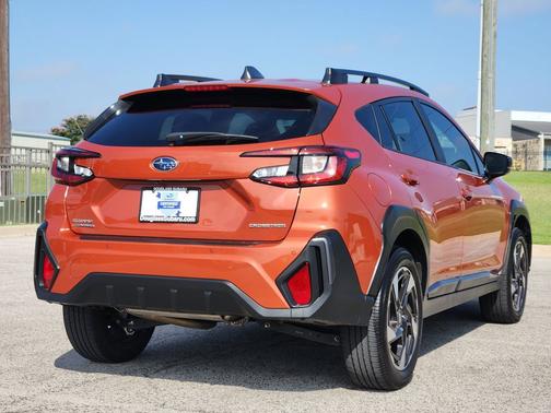 Sun Blaze Pearl 2025 Subaru Crosstrek Limited