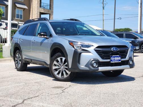 Ice Silver Metallic 2025 Subaru Outback Limited