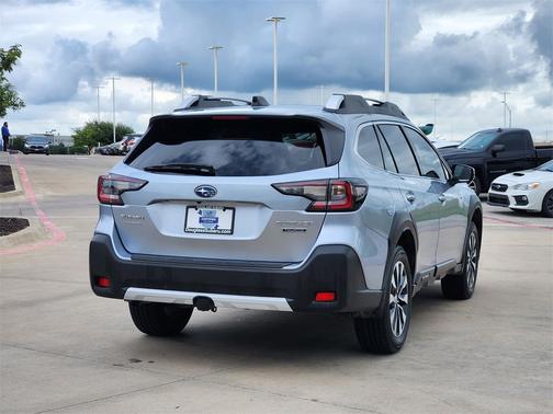 2024 Subaru Outback Touring