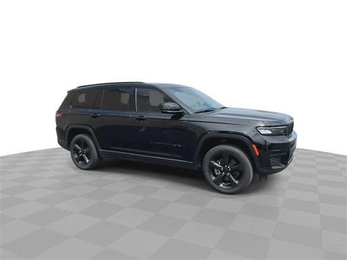 2021 Jeep Grand Cherokee L Laredo