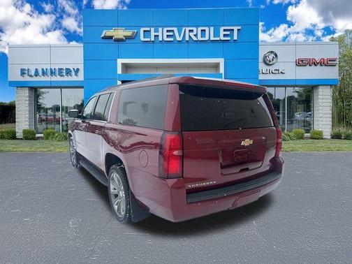 2017 Chevrolet Suburban LT
