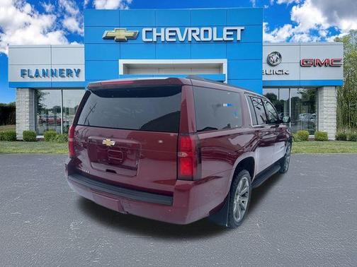 2017 Chevrolet Suburban LT