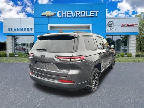 2024 Jeep Grand Cherokee L Laredo