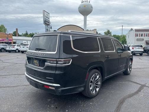 2023 Jeep Grand Wagoneer L Series III