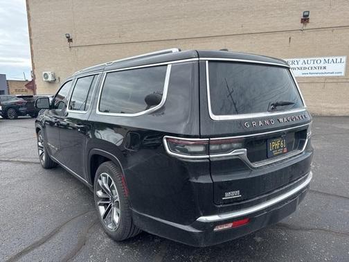 2023 Jeep Grand Wagoneer L Series III
