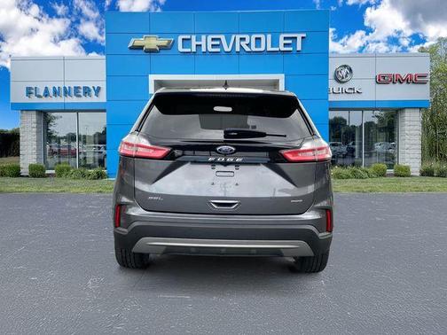 Carbonized Gray Metallic 2024 Ford Edge SEL