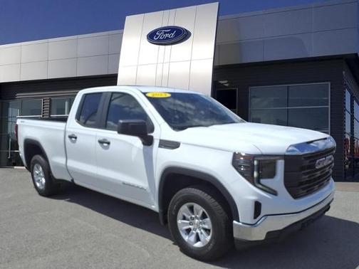 Summit White 2023 GMC Sierra 1500 PRO