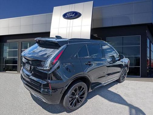 2025 Cadillac XT4 SPORT