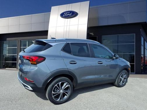 2022 Buick Encore GX Select