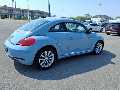 Denim Blue 2015 Volkswagen Beetle 2.0L TDI