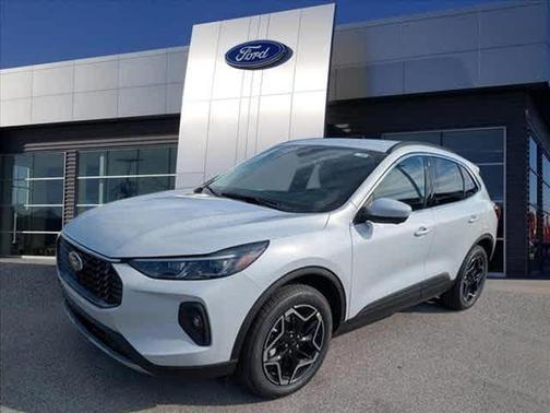 2026 Ford Escape Platinum