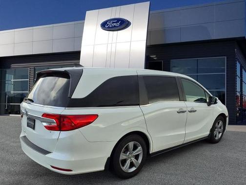 White 2019 Honda Odyssey EX-L