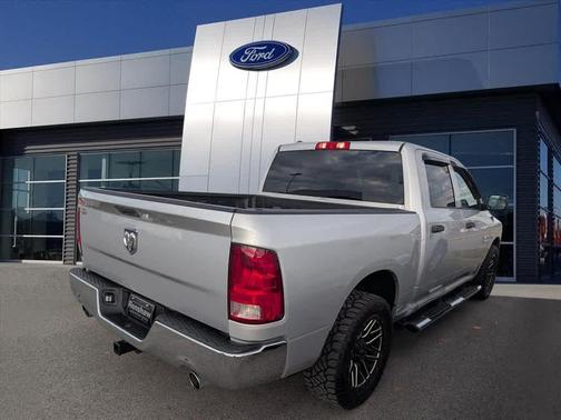 2017 RAM 1500 Express