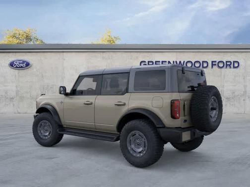 2025 Ford Bronco Outer Banks