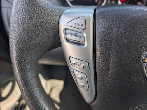 2016 Nissan Versa 1.6 SV