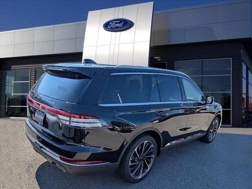 2025 Lincoln Aviator Reserve AWD