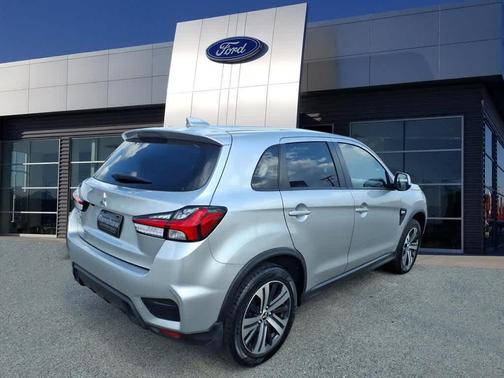 2023 Mitsubishi Outlander Sport ES