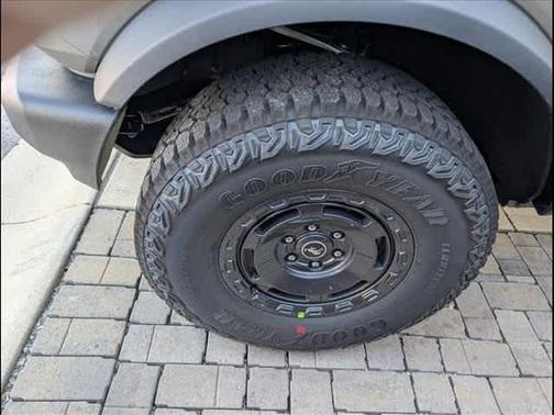 2025 Ford Bronco Base