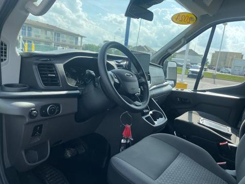 OXFORD WHITE 2024 Ford Transit-350