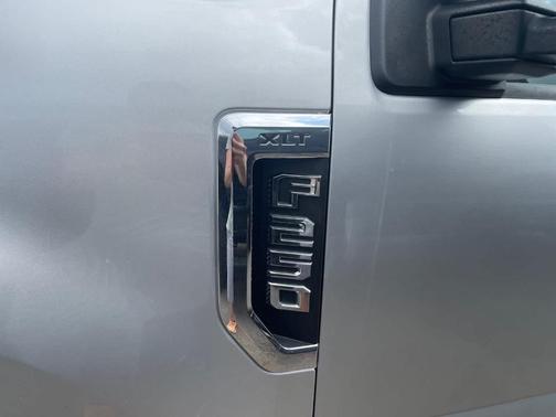 INGOT SILVER METALLIC 2017 Ford F-250 XLT