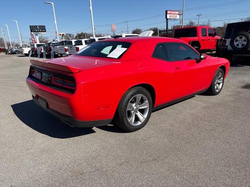 2019 Dodge Challenger SXT