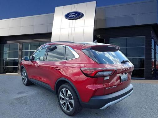 RAPID RED MET TINTED CC 2023 Ford Escape PLATINUM