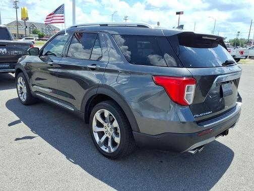 MAGNETIC METALLIC 2020 Ford Explorer PLATINUM