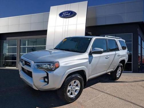 2022 Toyota 4Runner SR5