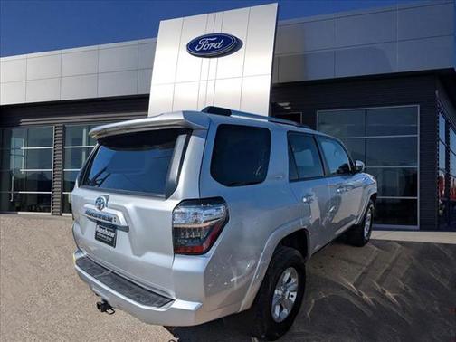 2022 Toyota 4Runner SR5