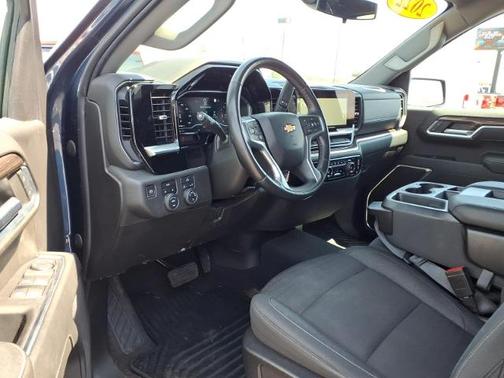 Blue Metallic 2022 Chevrolet Silverado 1500 LT