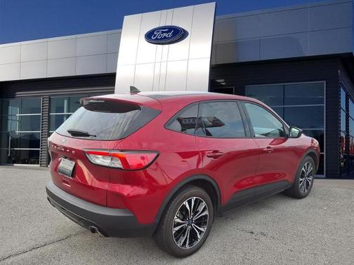 RAPID RED MET TINTED CC 2021 Ford Escape SE