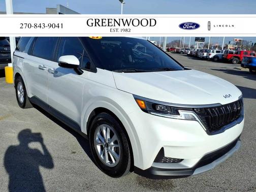 2023 Kia Carnival LX