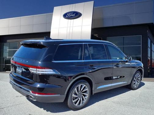 2025 Lincoln Aviator Premiere