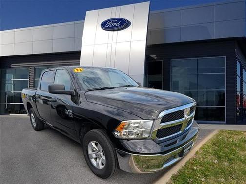 2022 RAM 1500 SLT