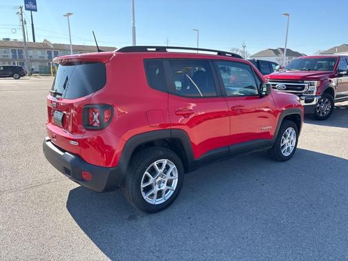 2022 Jeep Renegade Latitude
