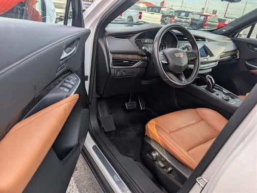 2023 Cadillac XT4 Sport