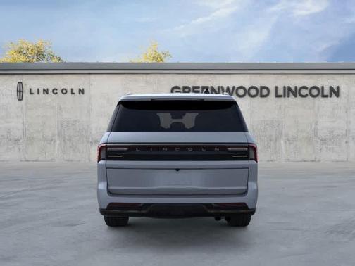 2026 Lincoln Navigator L Reserve