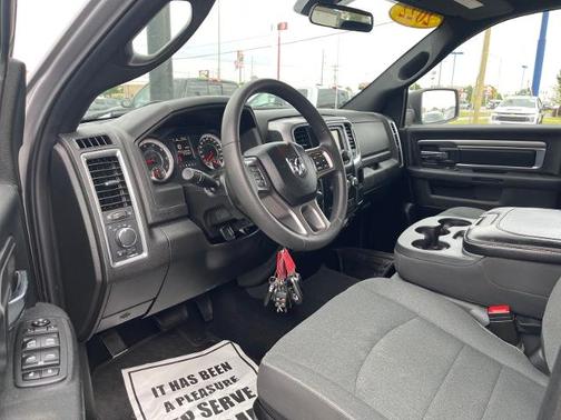 Billet Silver Metallic 2022 RAM 1500 Classic SLT