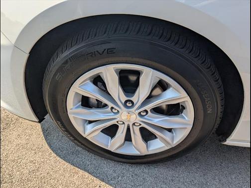 2023 Chevrolet Malibu LT W/1LT