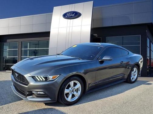 2017 Ford Mustang V6