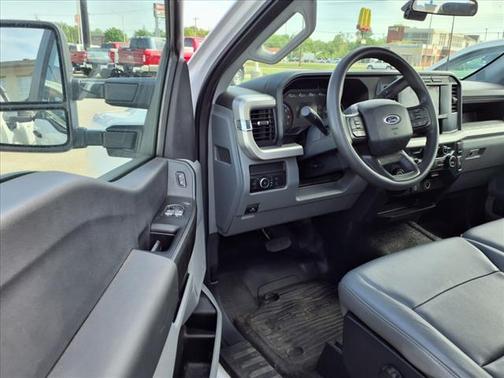 2023 Ford F-250 XL