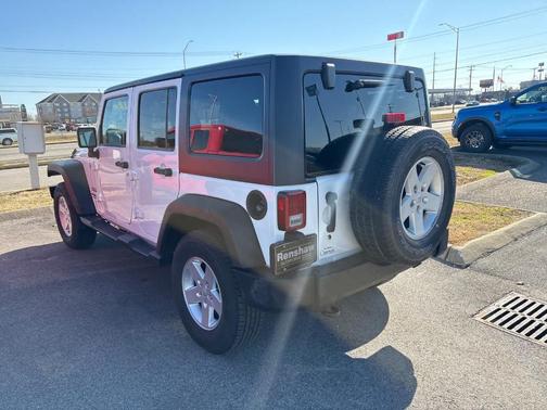 2017 Jeep Wrangler Unlimited Sport
